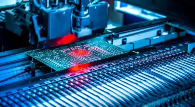 SMT Assembly là gì?