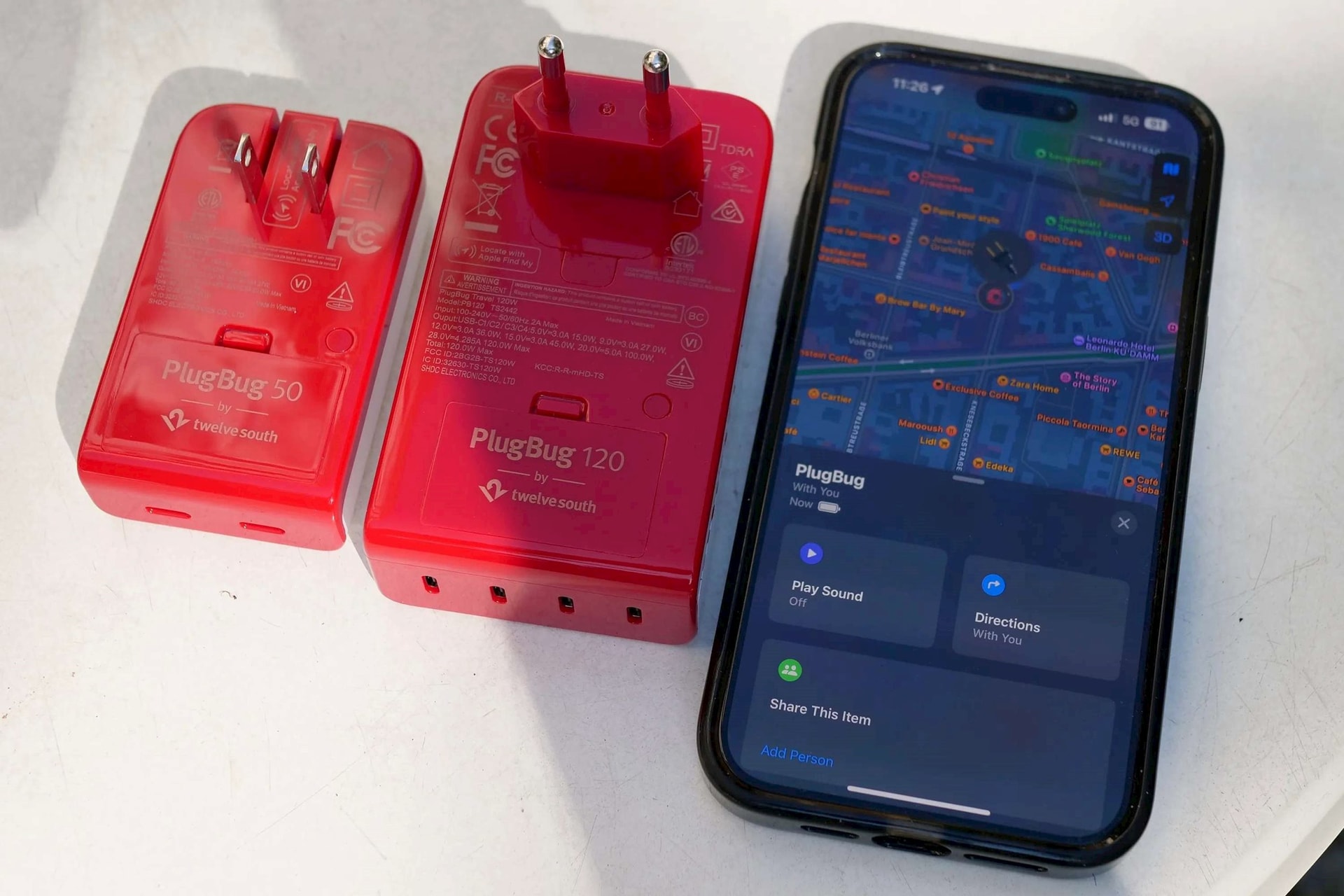 công ty điện tử SHDC là tham gia sản xuất bộ sạc PlugBug nổi tiếng của thương hiệu Twelve South