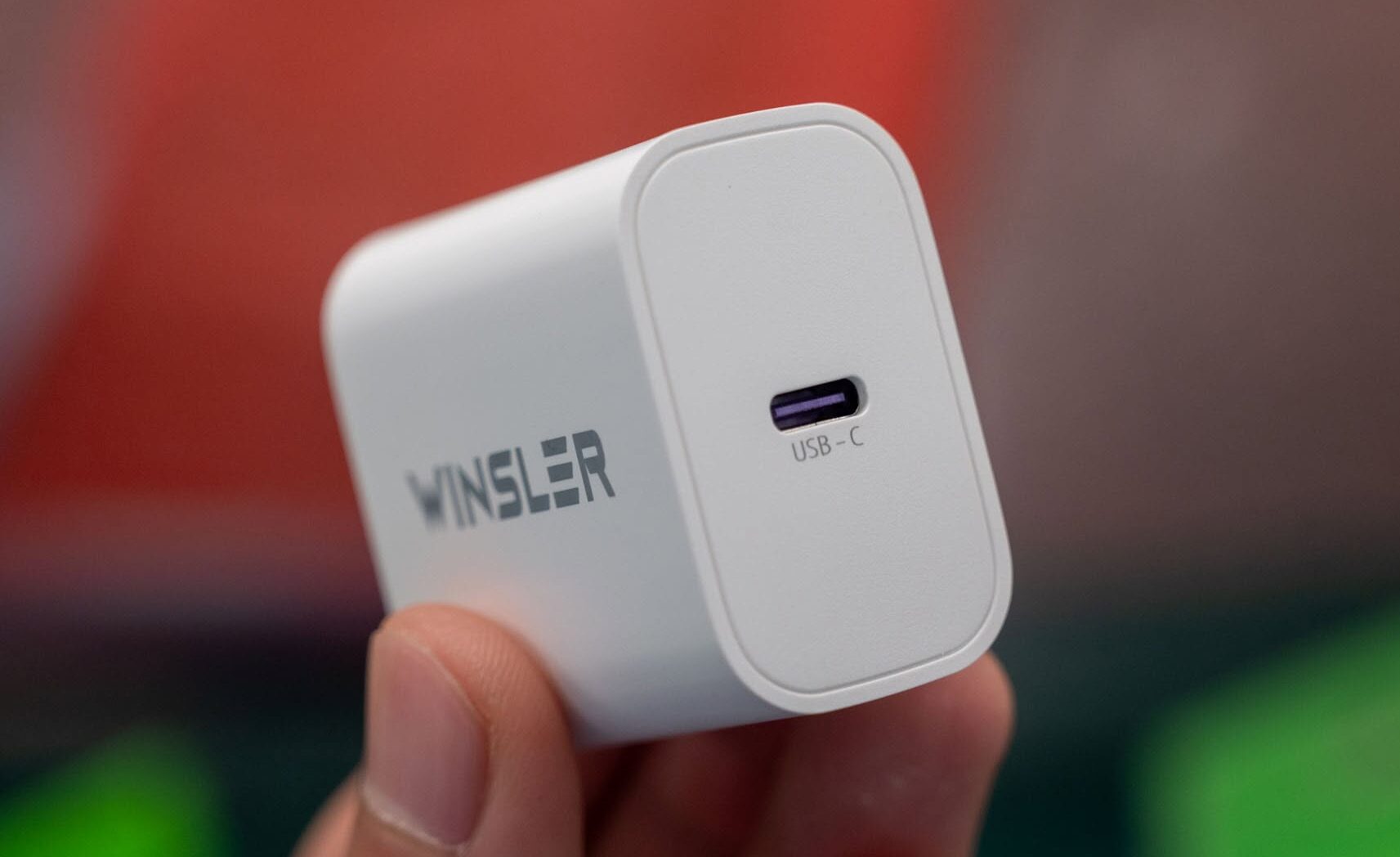 Hướng dẫn sử dụng và bảo quản củ sạc Winsler