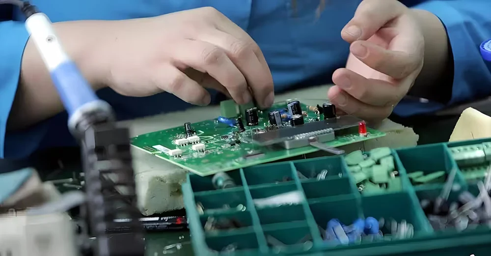 Why Many Electronics Companies Are Outsourcing PCB Assembly