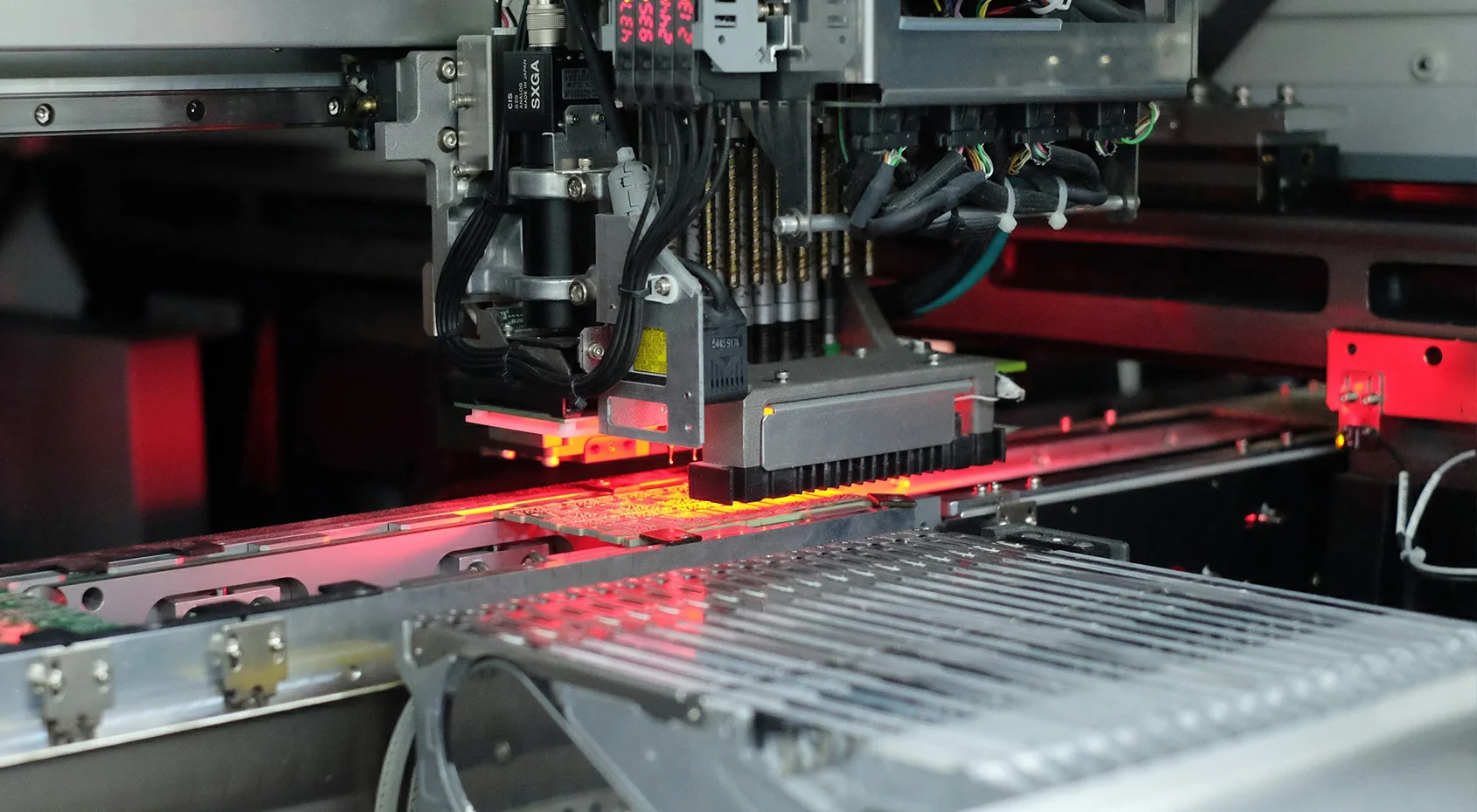 Công nghệ SMT được sử dụng phổ biến tại các nhà máy sản xuất bản mạch điện tử Việt Nam