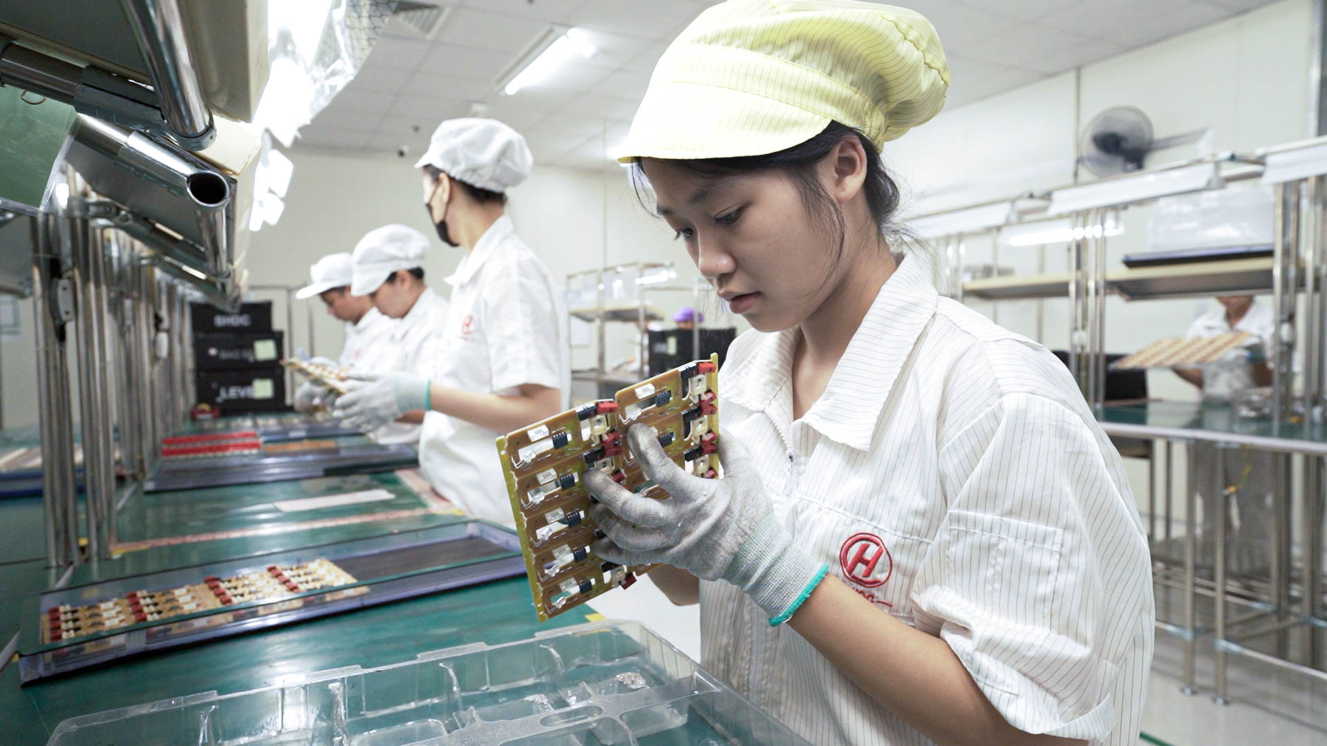 Tiêu chí lựa chọn đơn vị gia công bo mạch điện tử