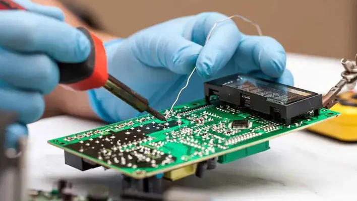 Chuẩn hóa quy trình sản xuất điện tử theo tiêu chuẩn quốc tế